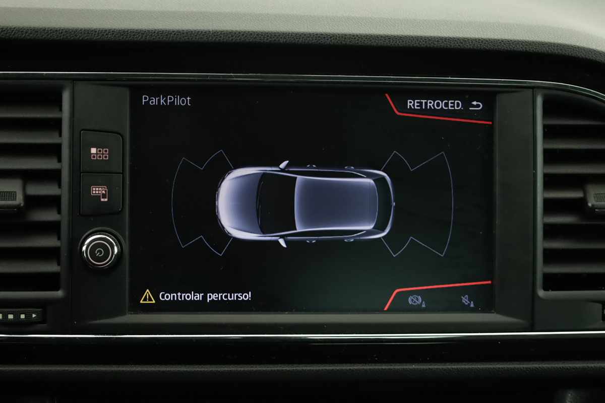 seat-leon-2020-diesel-1598cc