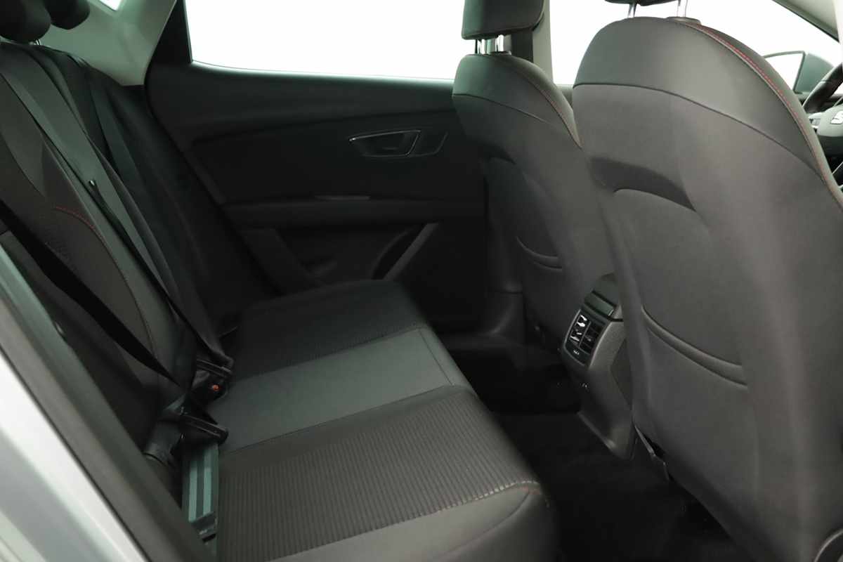 seat-leon-2020-diesel-1598cc