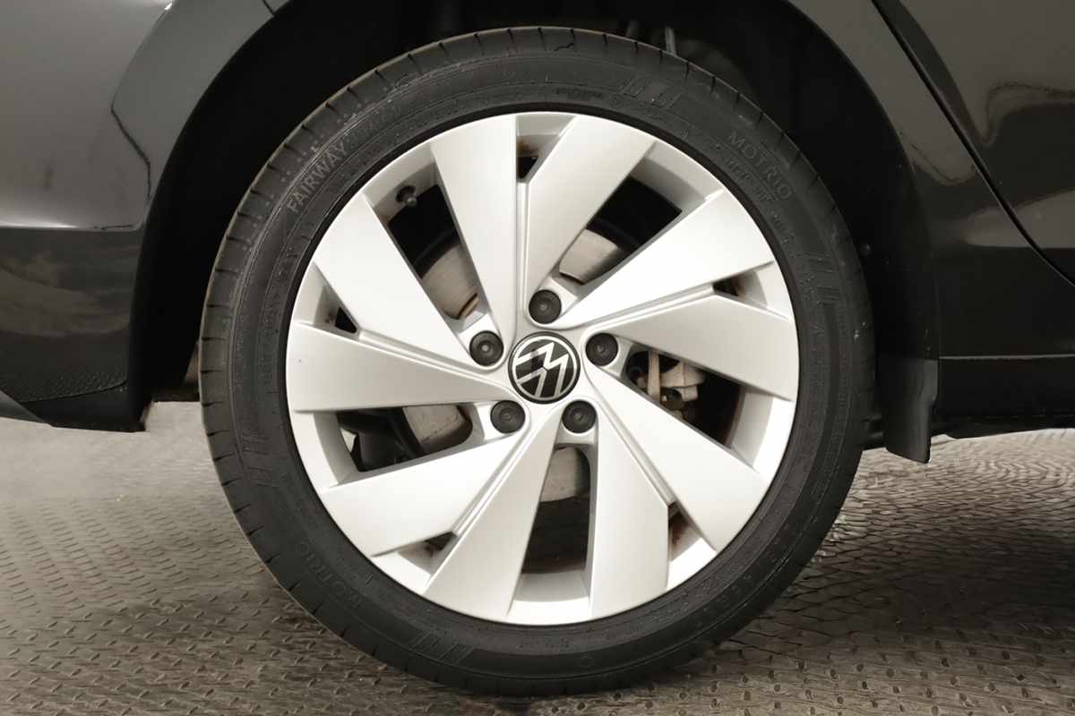 volkswagen-golf-2025-hibrido-a-gasolina-1498cc