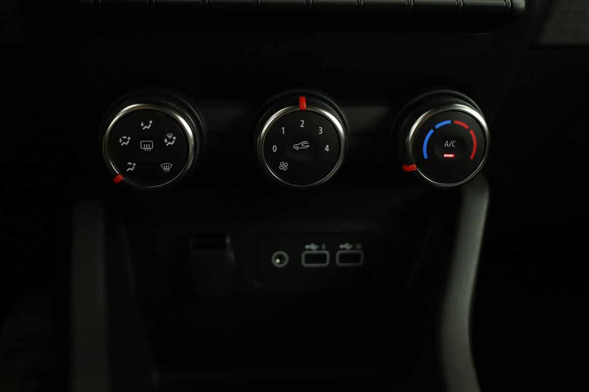 renault-clio-2024-gpl-999cc