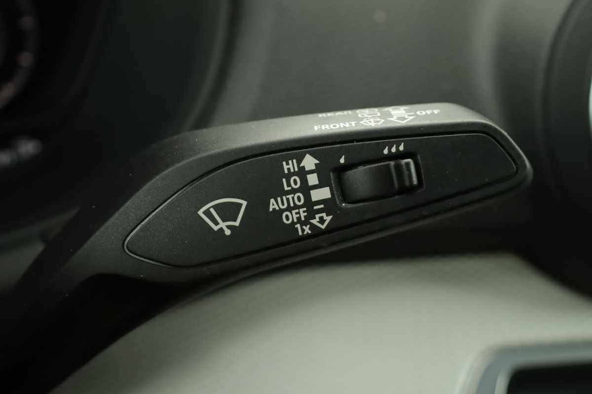 audi-q2-2023-gasolina-1498cc