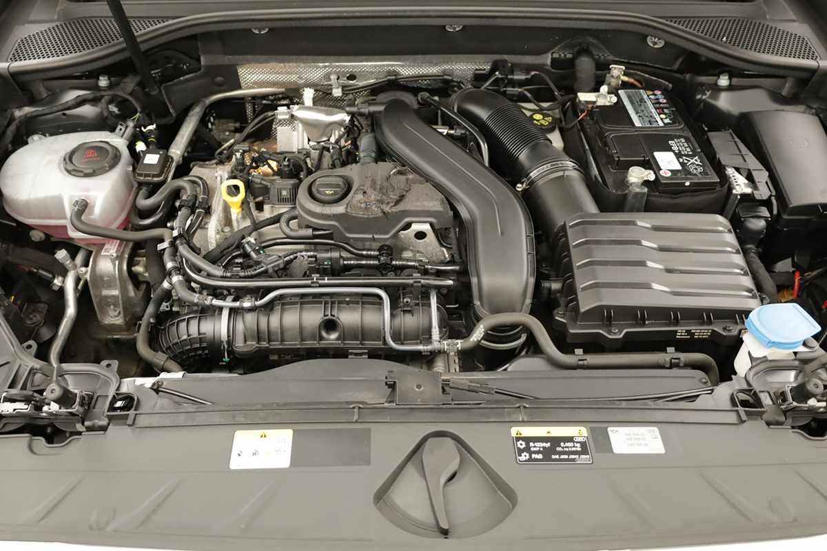 audi-q2-2023-gasolina-1498cc