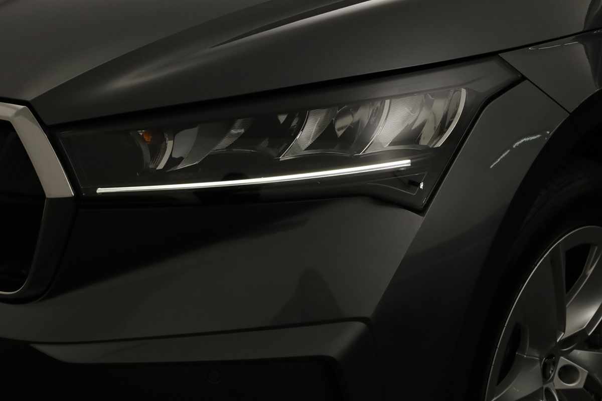 skoda-enyaq-2023-eletrico-0cc