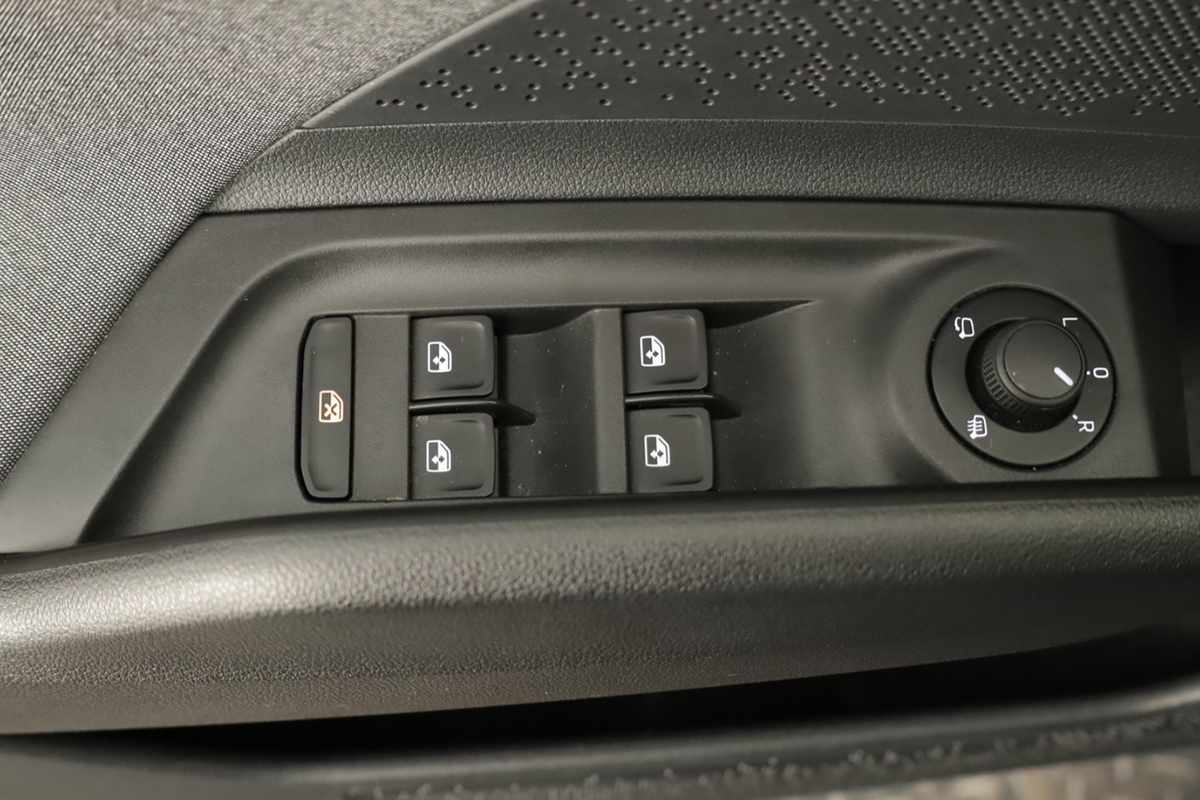 skoda-enyaq-2023-eletrico-0cc