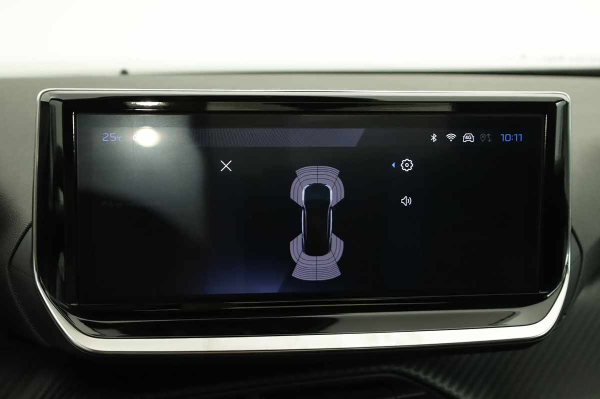 peugeot-e-2008-2025-eletrico-0cc