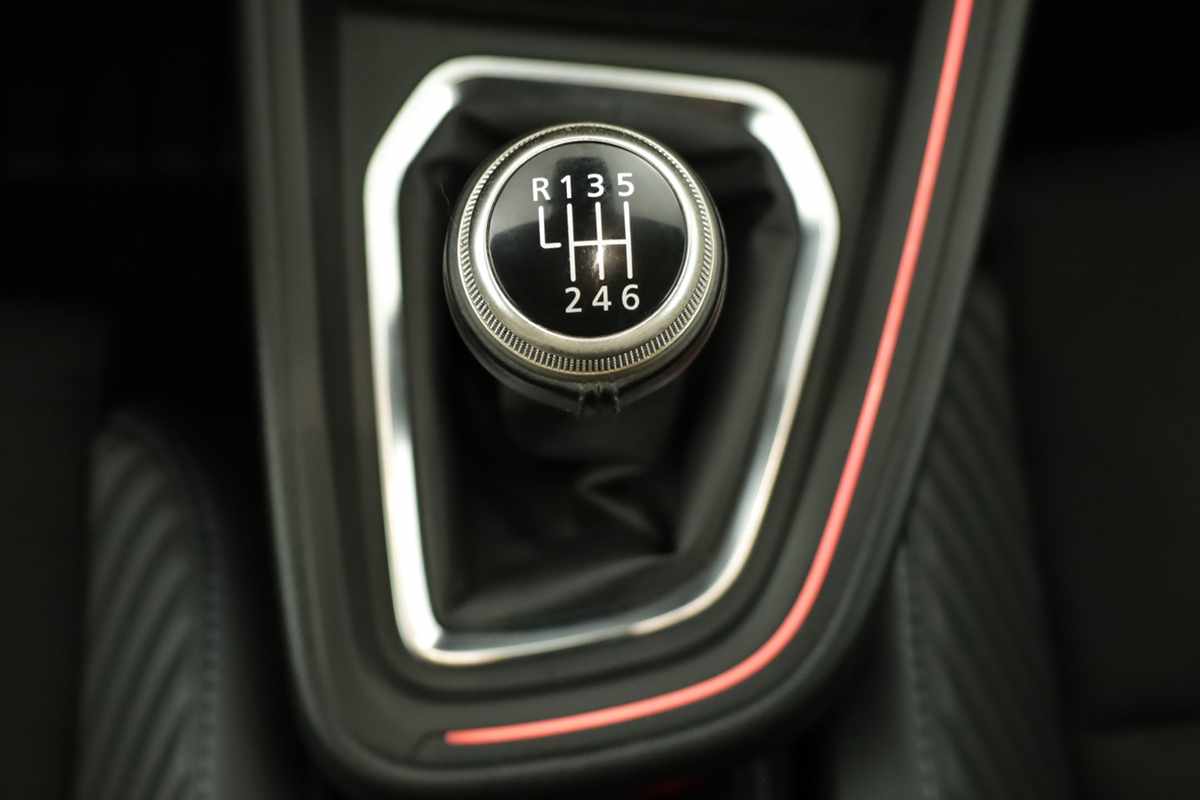 renault-clio-2024-gasolina-999cc