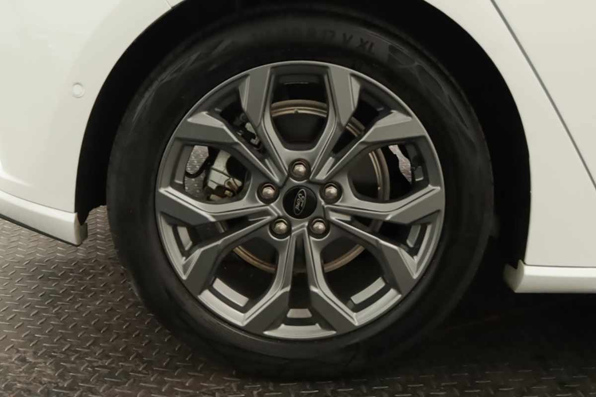 ford-focus-2025-gasolina-998cc