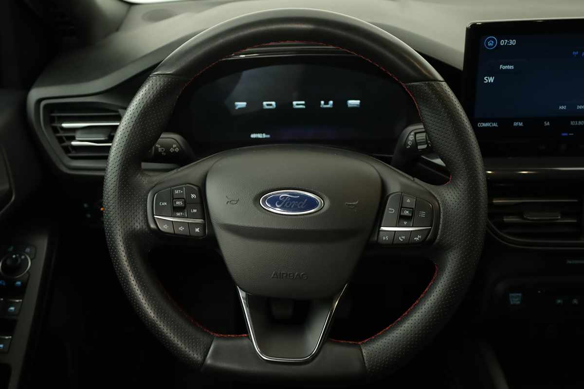 ford-focus-2025-gasolina-998cc