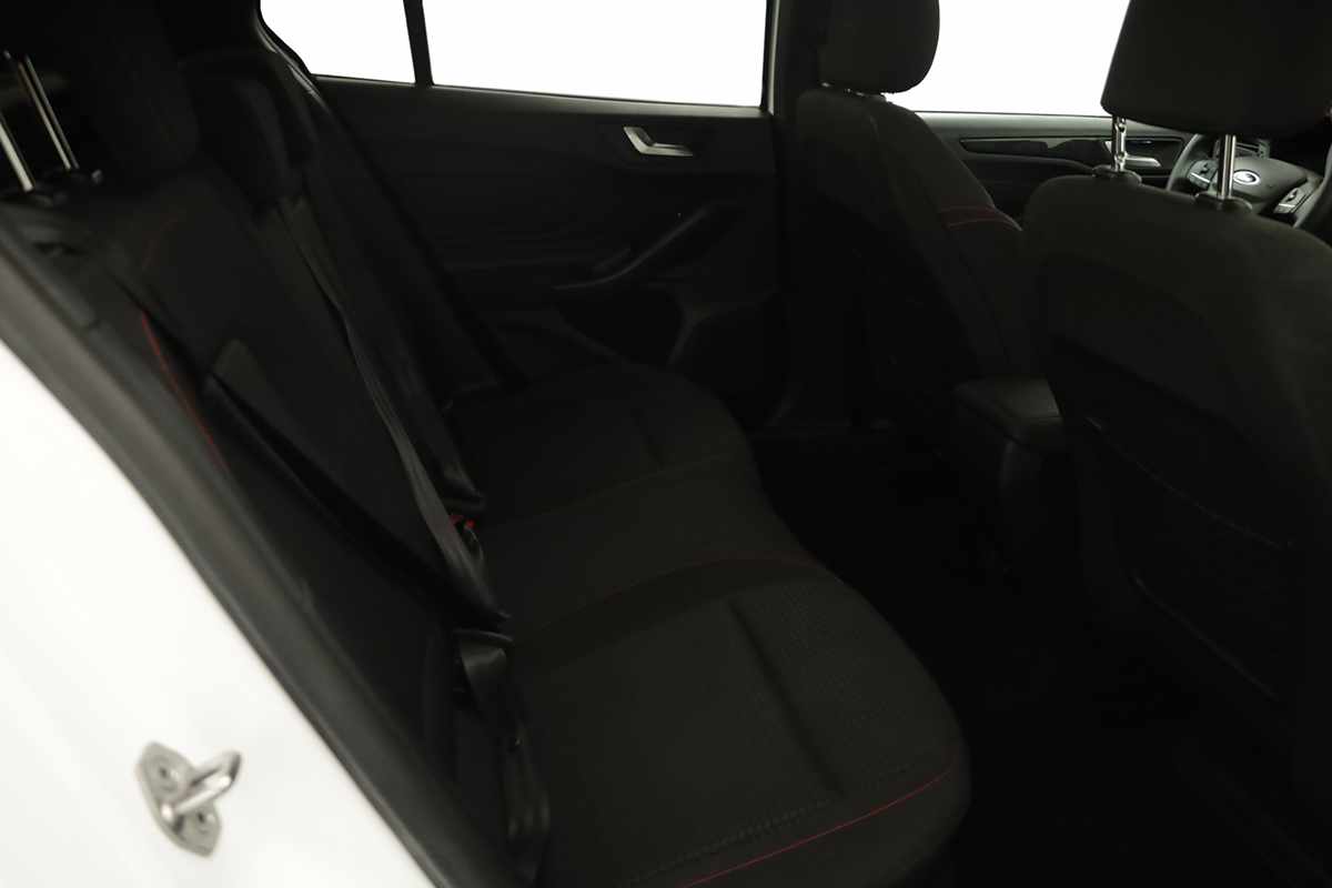 ford-focus-2025-gasolina-998cc