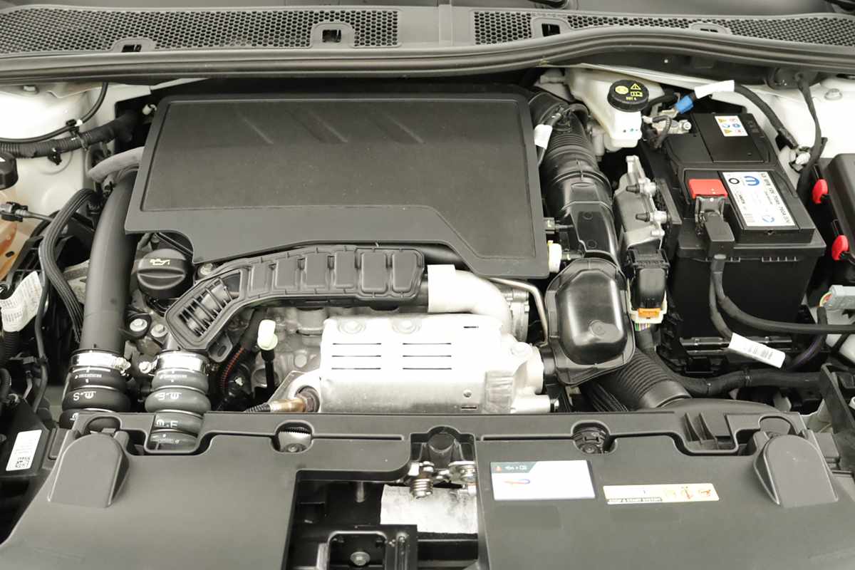opel-mokka-2024-gasolina-1199cc