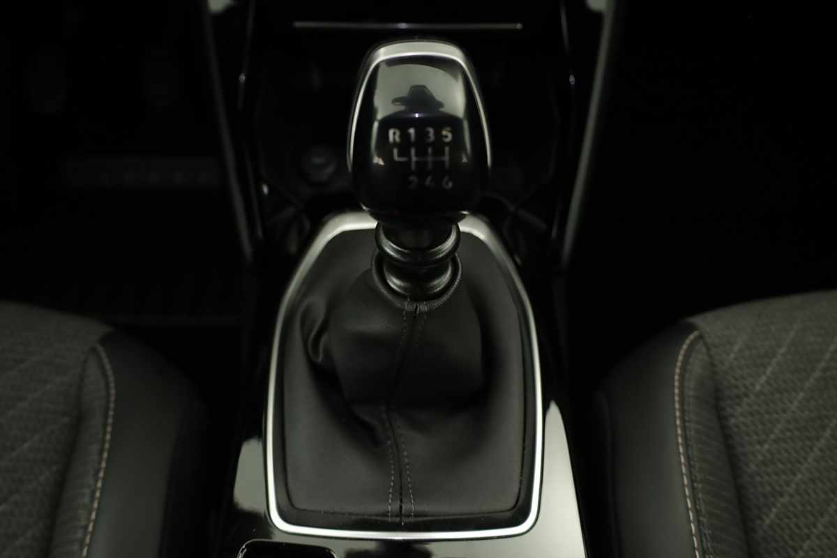 peugeot-2008-2025-gasolina-1199cc