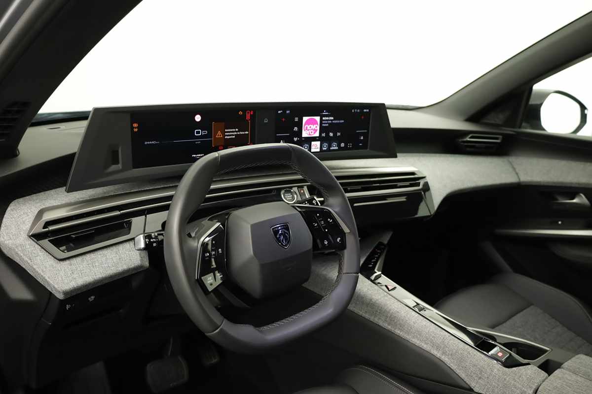 peugeot-5008-2025-gasolina-1199cc