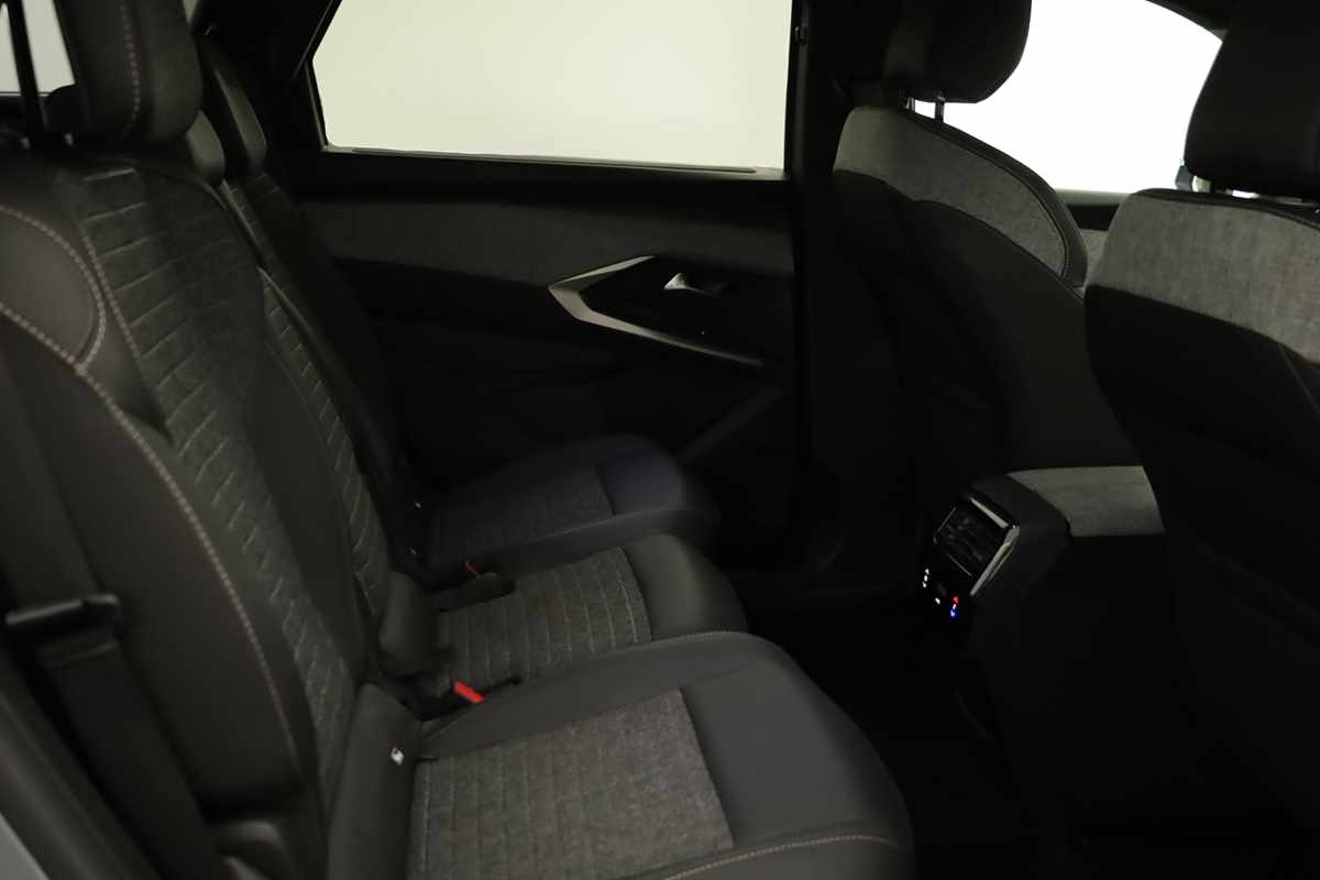 peugeot-5008-2025-gasolina-1199cc