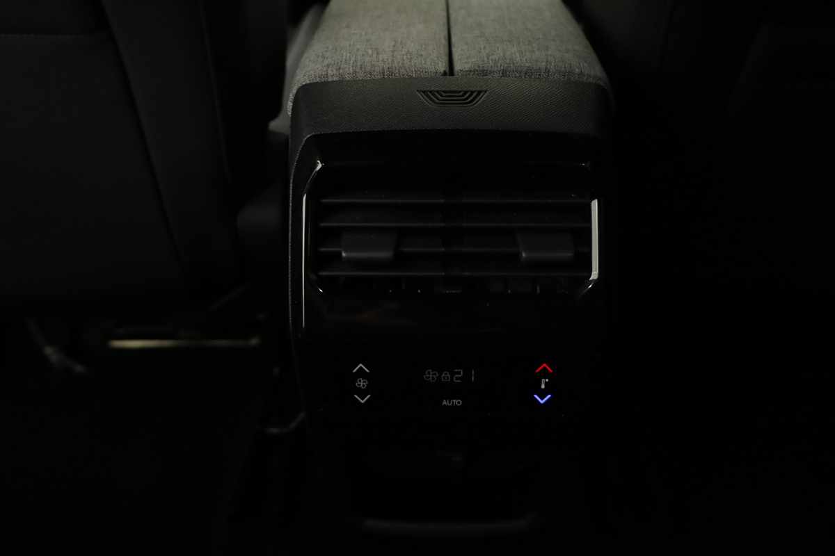 peugeot-5008-2025-gasolina-1199cc