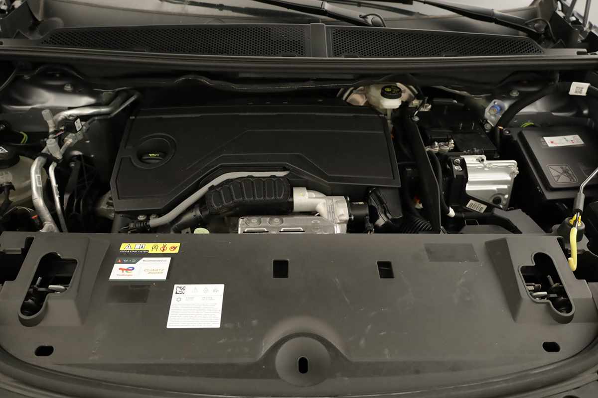 peugeot-5008-2025-gasolina-1199cc
