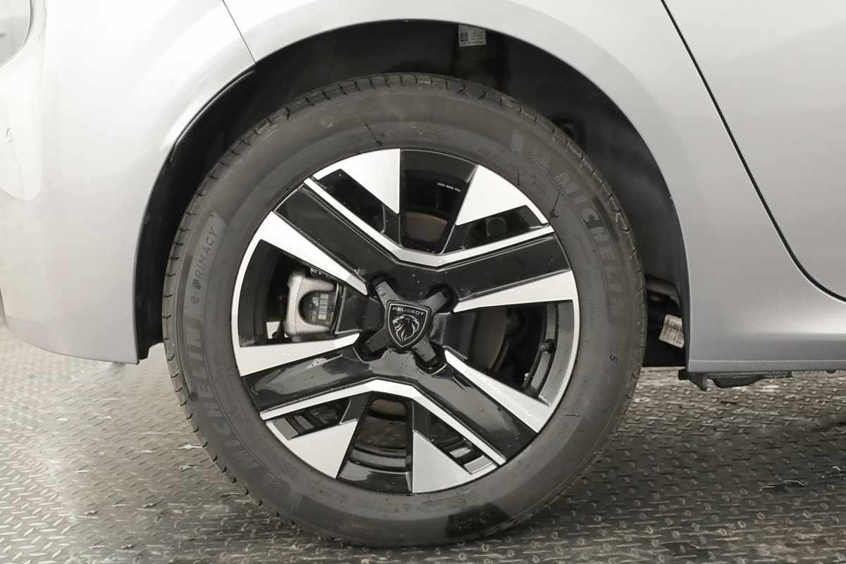peugeot-e-208-2025-eletrico-0cc