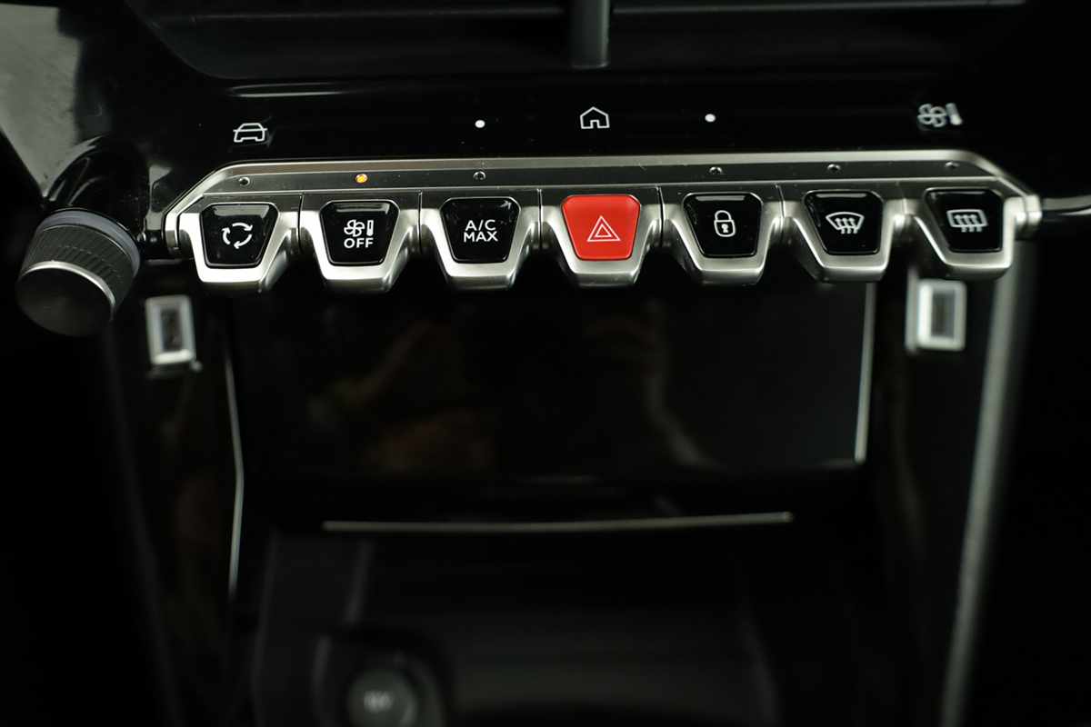 peugeot-e-208-2025-eletrico-0cc