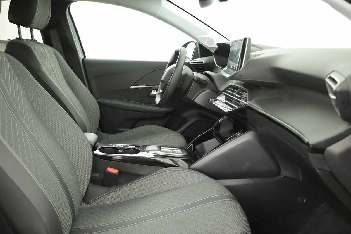 peugeot-e-208-2025-eletrico-0cc