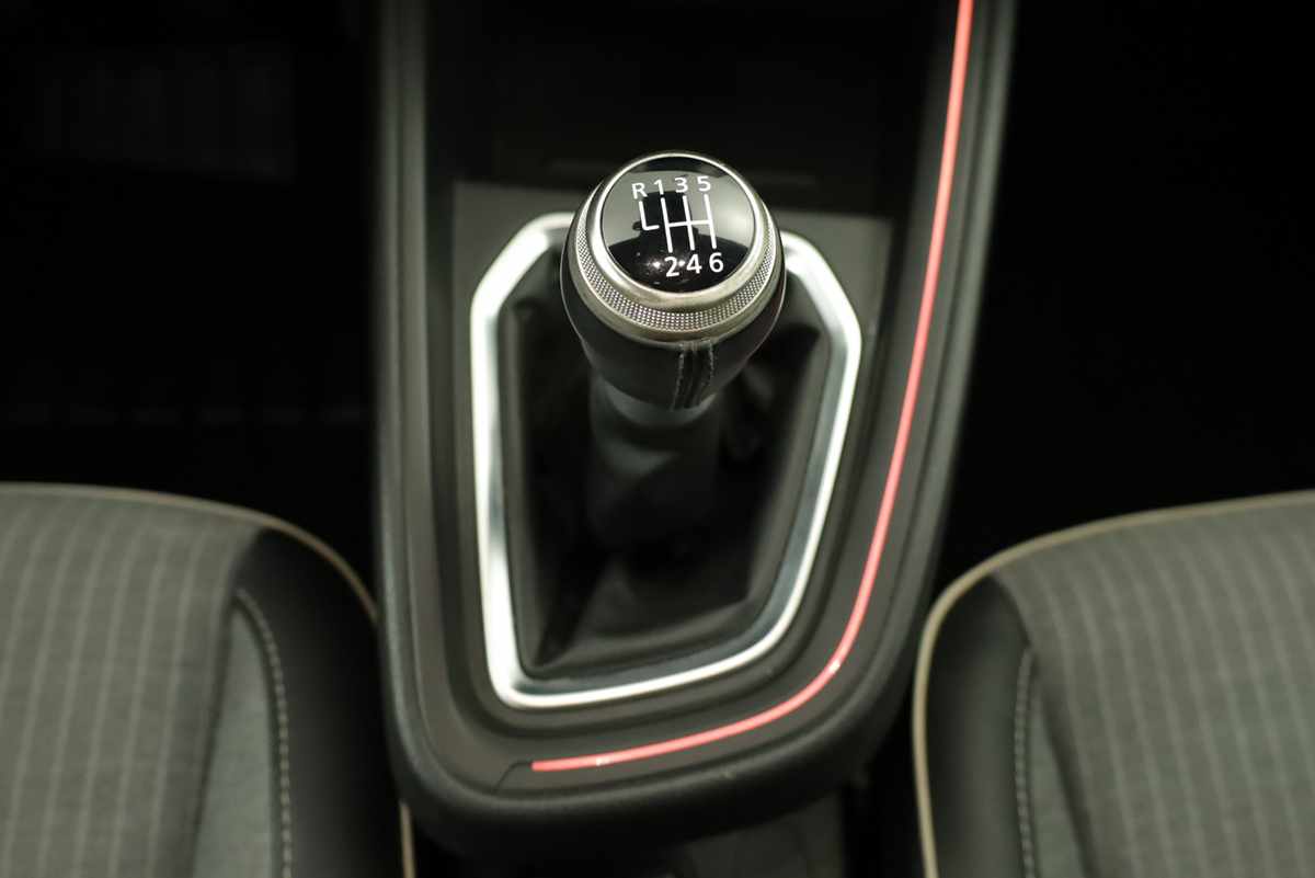 renault-clio-2024-gasolina-999cc