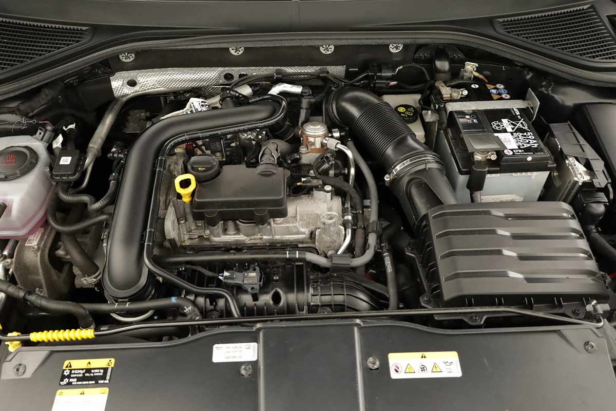 volkswagen-t-roc-2025-gasolina-999cc