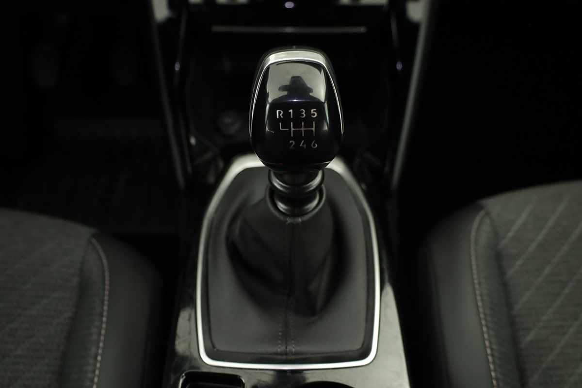 peugeot-2008-2025-gasolina-1199cc