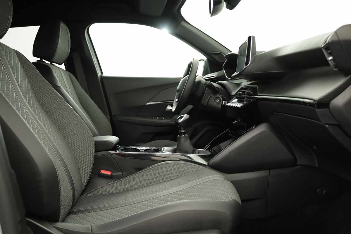 peugeot-2008-2025-gasolina-1199cc