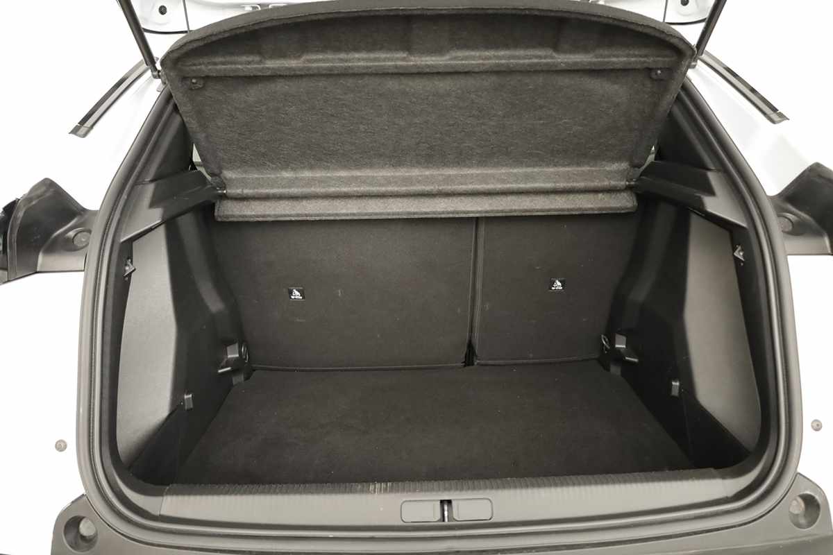 peugeot-2008-2025-gasolina-1199cc