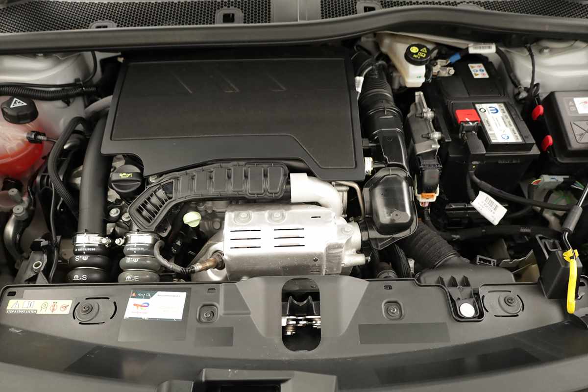 peugeot-2008-2025-gasolina-1199cc