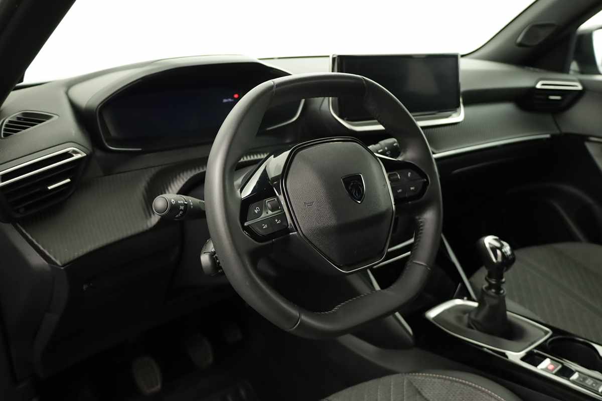 peugeot-2008-2025-gasolina-1199cc