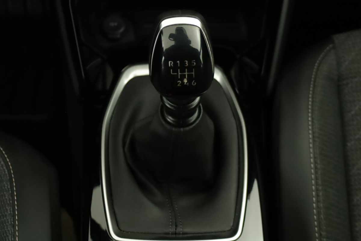 peugeot-2008-2025-gasolina-1199cc