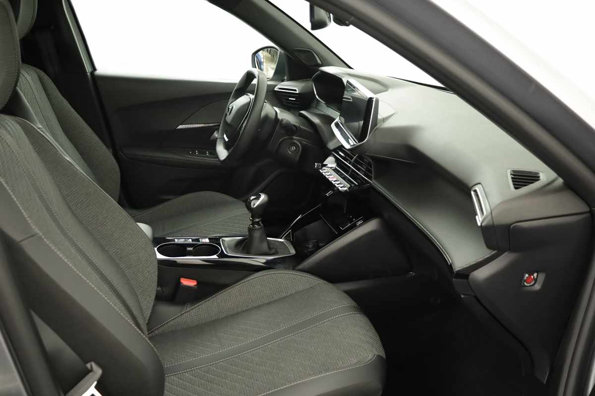 peugeot-2008-2025-gasolina-1199cc