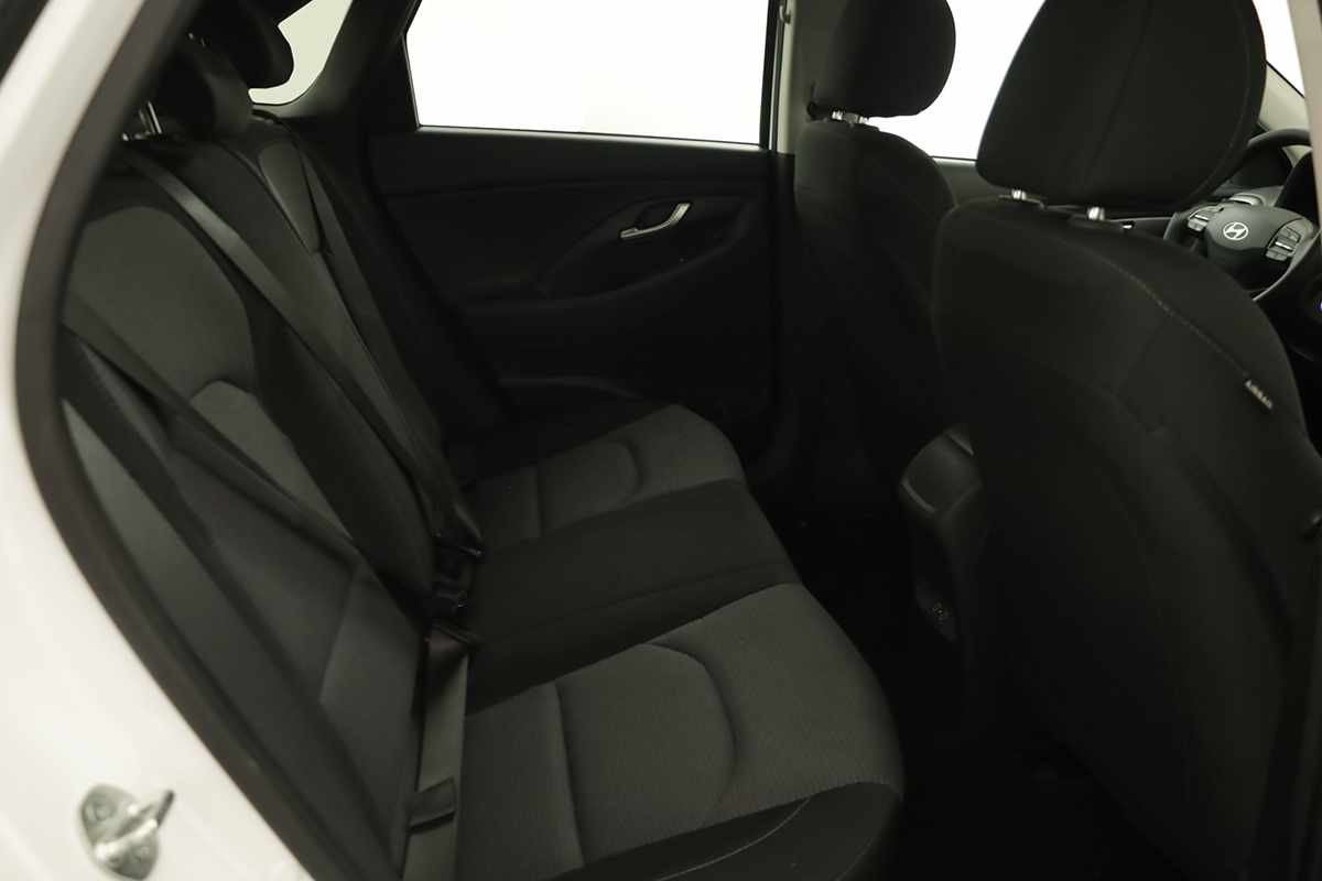 hyundai-i30-2024-gasolina-998cc