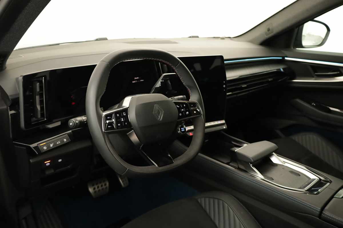 renault-rafale-2025-hibrido-a-gasolina-1199cc