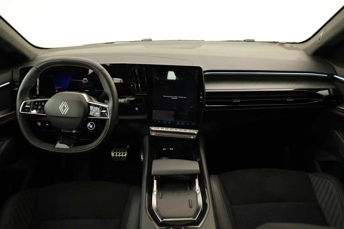 renault-rafale-2025-hibrido-a-gasolina-1199cc