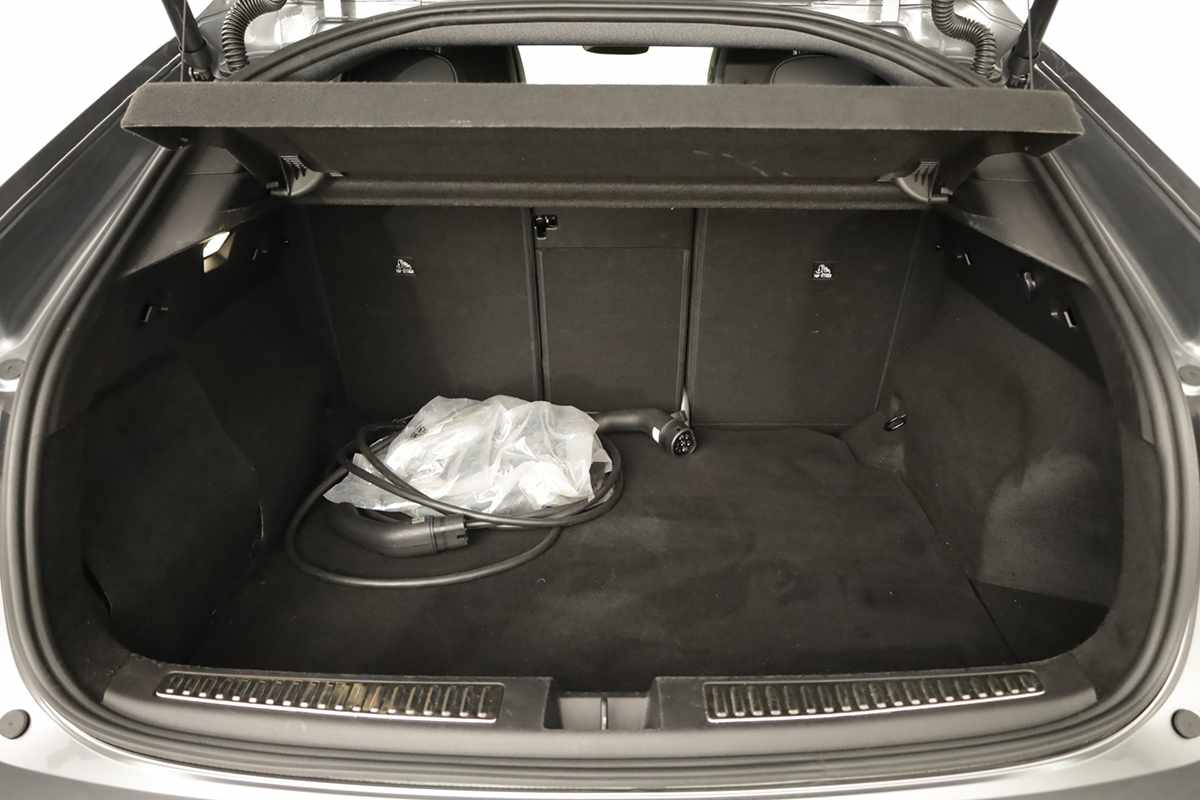 renault-rafale-2025-hibrido-a-gasolina-1199cc