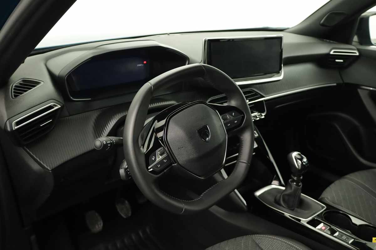 peugeot-2008-2025-gasolina-1199cc