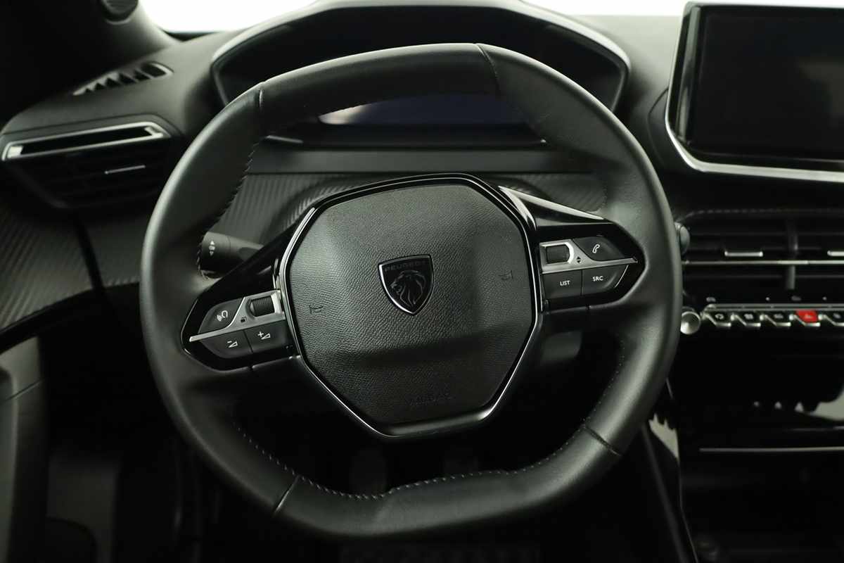 peugeot-2008-2025-gasolina-1199cc