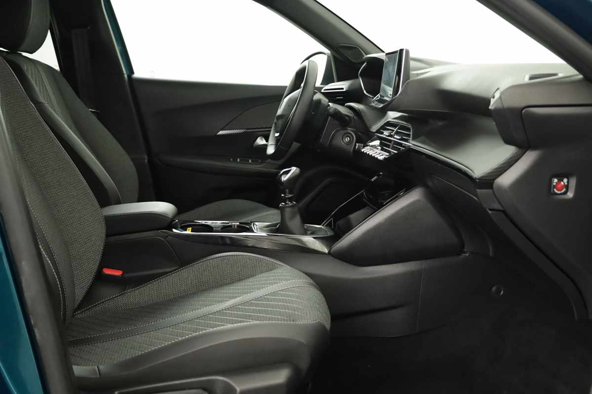 peugeot-2008-2025-gasolina-1199cc