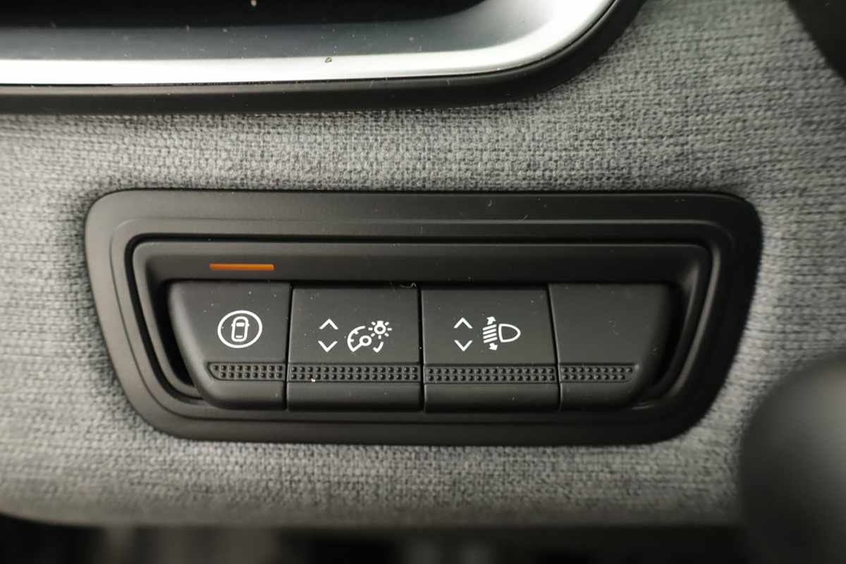 renault-clio-2024-gasolina-999cc