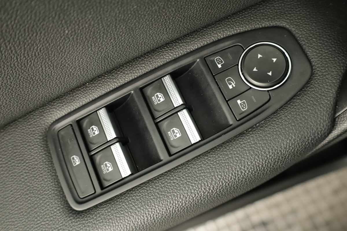 renault-captur-2023-gpl-999cc