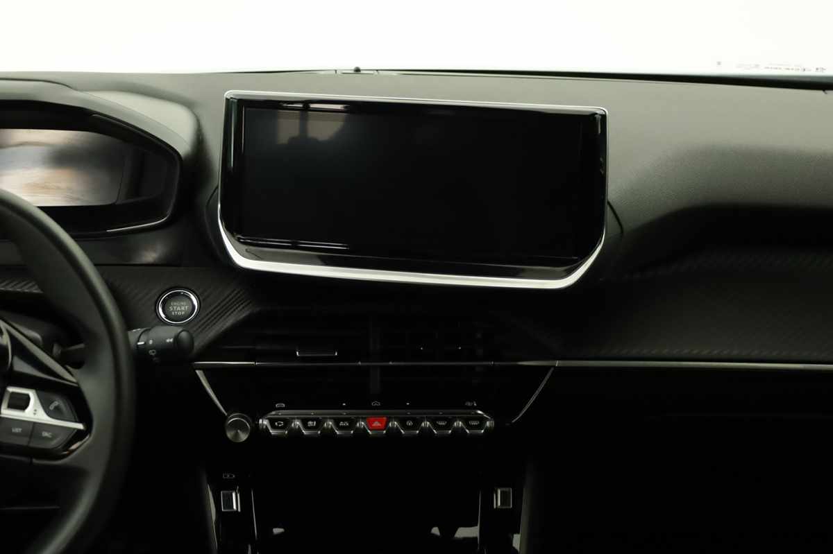 peugeot-e-2008-2025-eletrico-0cc