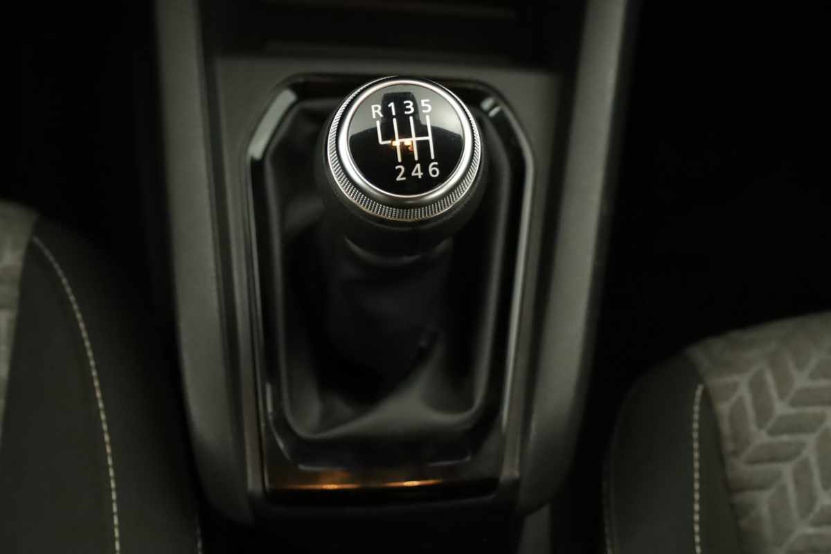 renault-clio-2024-gpl-999cc