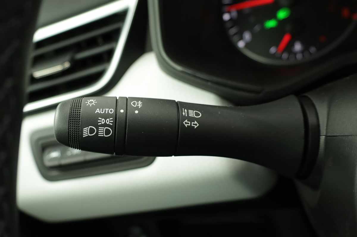 renault-clio-2024-gpl-999cc