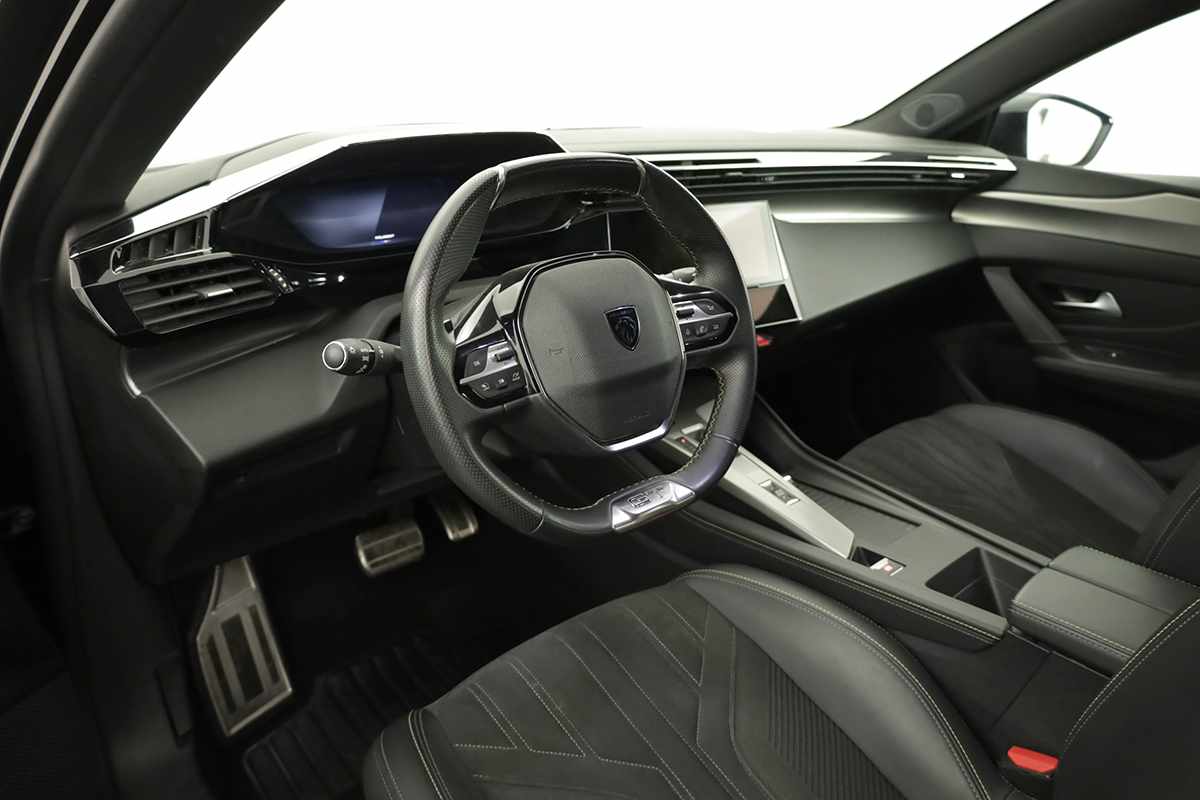 peugeot-308-2024-gasolina-1199cc