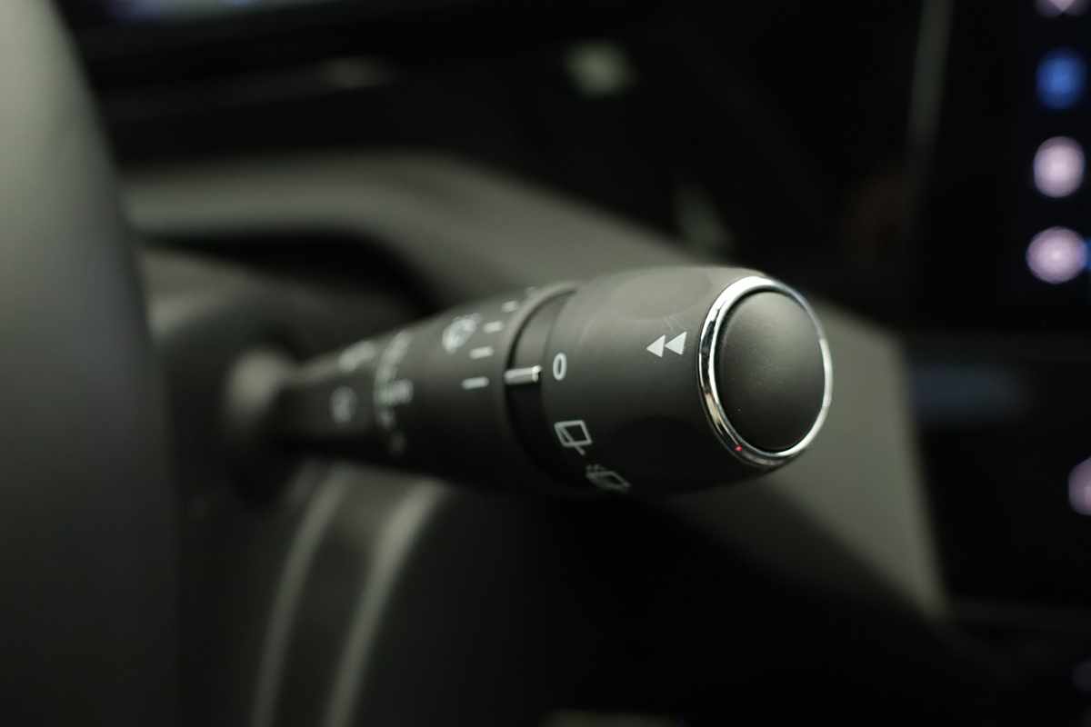 peugeot-308-2024-gasolina-1199cc