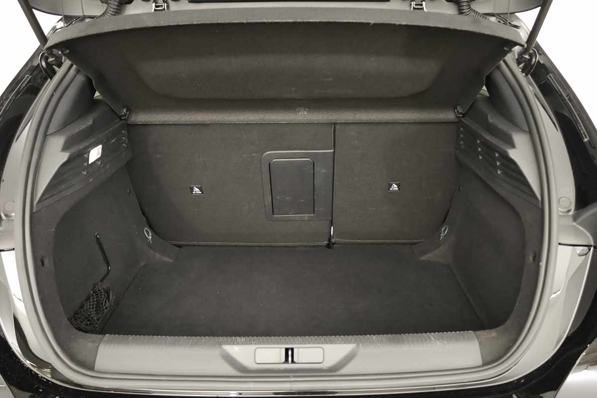 peugeot-308-2024-gasolina-1199cc