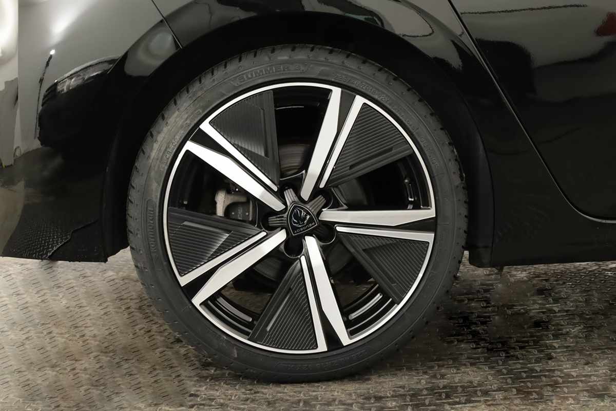 peugeot-308-2024-gasolina-1199cc
