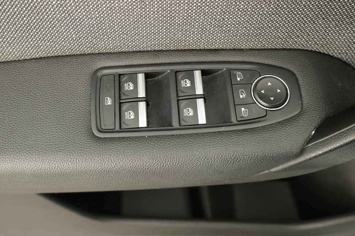 renault-captur-2024-gasolina-999cc
