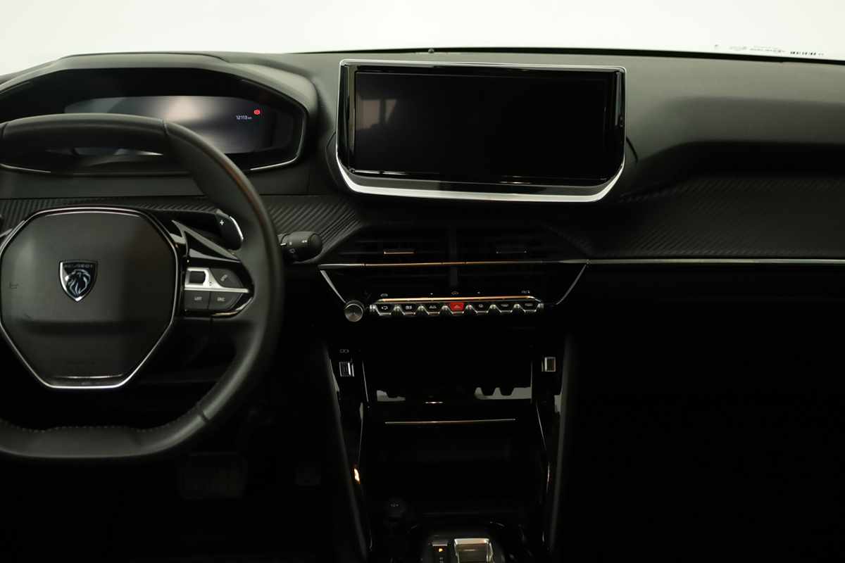 peugeot-208-2025-gasolina-1199cc