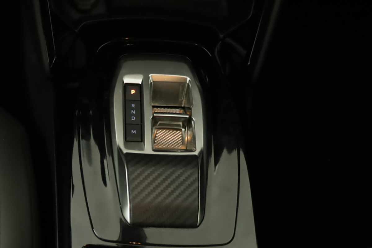peugeot-208-2025-gasolina-1199cc